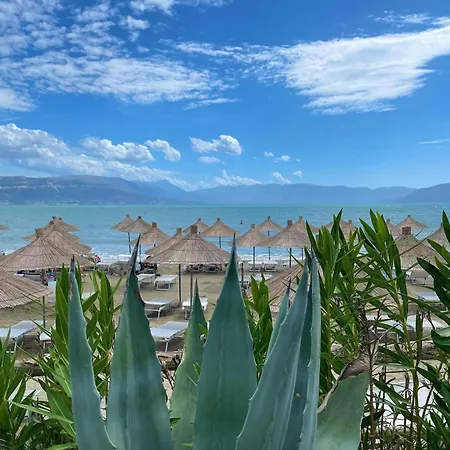 Nadi Penthouse With Sea View Vlore